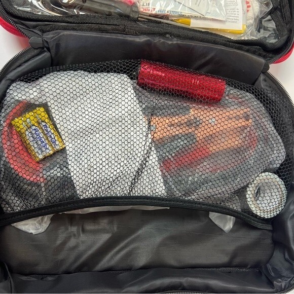 First Aid AAA Excursion Road Kit 76 piece Set New - Picture 6 of 12